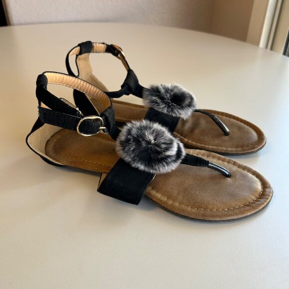 Black Fur Pom Pom Thong Sandals With Ankle Strap For Women Size 6 - Picture 1 of 6